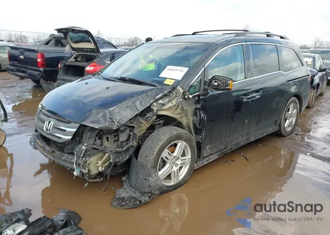 2012 Honda Odyssey Touring/Touring Elite z USA, uszkodzony, nr VIN 5FNRL5H97CB144777